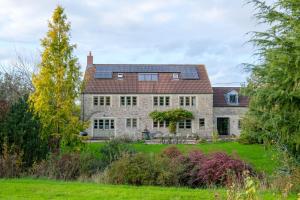 Stunning detached house near Bruton
