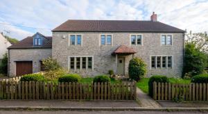 Stunning detached house near Bruton