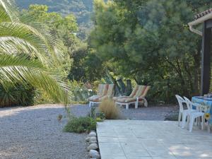 Villas Spacious Holiday Home near River in Le Boulou : photos des chambres