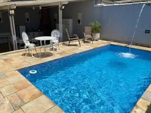 Casa com Piscina na Enseada