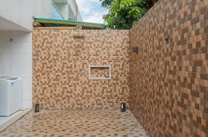 2 suítes e churrasqueira a 500m da Praia do Sul