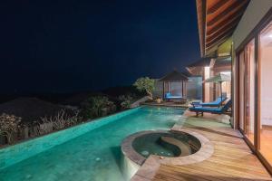 2 Bedrooms ocean View entire villa with infinity pool