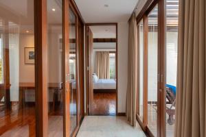 2 Bedrooms ocean View entire villa with infinity pool