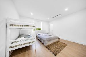 Up to 12 guest Modern Villa near Wynwood! 27
