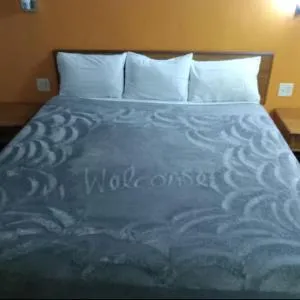 Hotel King Beds Studio 139 Hot tub - Onalaska