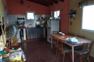Casa con gran jardín a 100 mts del Río Amboy