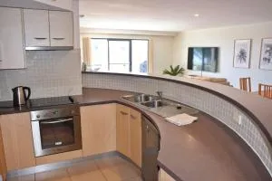 Jubilee Apartment 06 - Arakoon