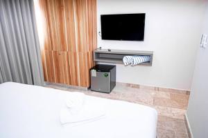 Top level studio with minifridge microwave and splash pool