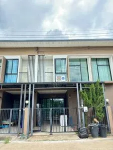 ทาวน์โฮมม่วนใจ๋แม่โจ้ - Ban Pang Champi