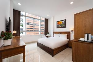 Phòng Đôi Loại Sang (Deluxe Double Room)