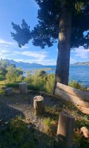 Casita Rústica a orillas de lago