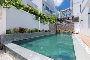 Ganity House Grand Pool