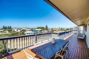 The Beach House 64 Neighbour Ave Goolwa Beach - No Linen Included