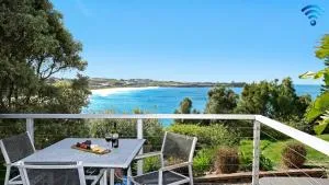 Santa Barbara on Bombo Beach - Minnamurra