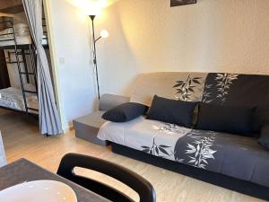 Appartements Studio calme a Risoul, 4 couchages, animaux admis, parking - FR-1-330-586 : photos des chambres