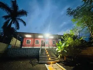 Moonlight Cottage - Talegaon Dābhāde