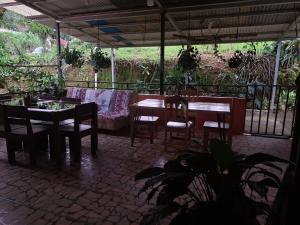 Hospedaje Luis & Ana