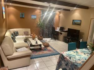 Sejours chez l'habitant chambre calme proximite aeroport : photos des chambres