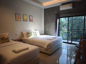 Ban Suan Kun Parn Khao Yai