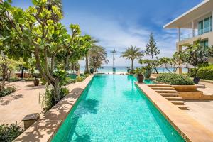Karon Seaview Beachfront - 2 BR Apartment At Paradox Residence