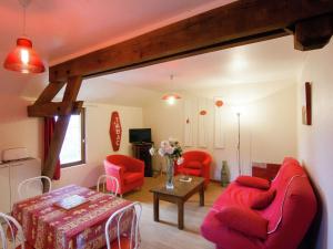 Maisons de vacances Cozy Cottage in Bourgnac with bubble bath : photos des chambres