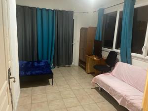Appartements Maison T 2 meuble confort proche aeroport : photos des chambres