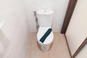 Nice and Restful Studio Sky House BSD Apartment By Travelio