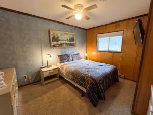 Summit 203D Mtn Views WiFi Parking Washer Dryer