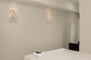 Cozy Stay 2BR Springlake Summarecon Bekasi Apartment By Travelio