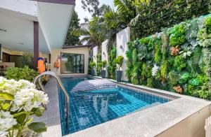 Cozy Asian house pool villa Pattaya 4 bedroom,Pet friendly
