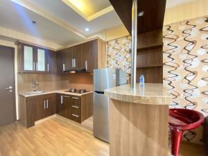Spacious and Private 1BR Apartment Suites @Metro By Travelio