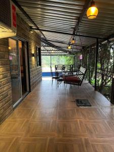 Mount Bungalows-2 BR PVT POOL