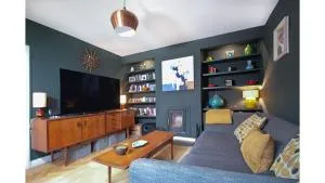 Stunning Urban Retreat with Private Garden - Forest Hill