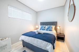 Top Floor Beachfront w Views, Blouberg, 51 Beach Break