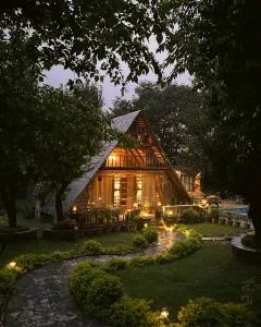 The Cabin Dharamshala - Маклеод-Гандж