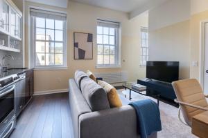 Presidio Heights 1br w gym nr trails beach SFO-1457