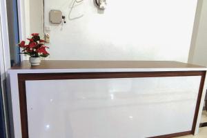 RedDoorz Syariah at Djaya Guest House Padang