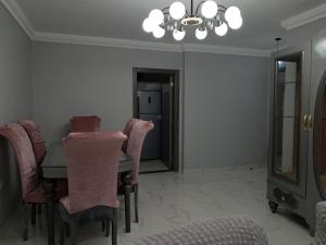 شقه فاخره مفروشه للايجار