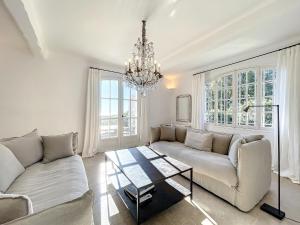 Villas Charming villa with pool, ideal family holiday : photos des chambres