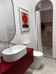 Downtown Oasis-City center