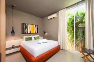 Solano Tropical 3BR Pool Villa at Bang Tao