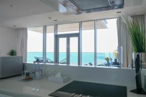 Mira Holiday Homes - Luxury 1 bedroom with sea view