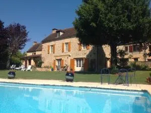 L'écrin de verdure - Vue imprenable - Piscine - Daglan