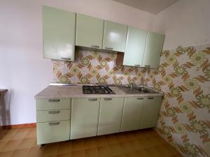 Flat with shared garden 200 mt from the sea