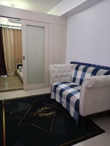 Alley condotel Sea Residence