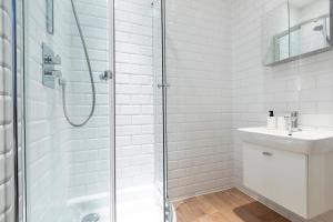 The Pearl of Notting Hill