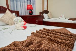Safari Lodge Ltd
