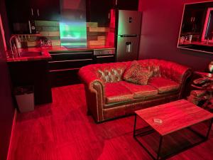 Appartements Love room villa rhona avec jacuzzi : photos des chambres