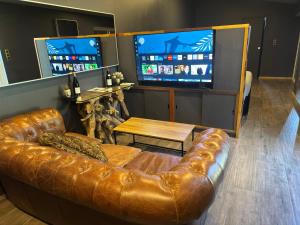 Appartements Love room villa rhona avec jacuzzi : photos des chambres