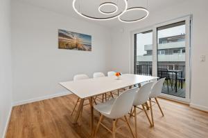 Seaside Suite 4 mit Balkon und moderner Einrichtung